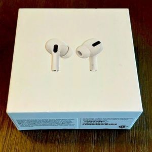 Apple AirPod Pro - Slightly used.